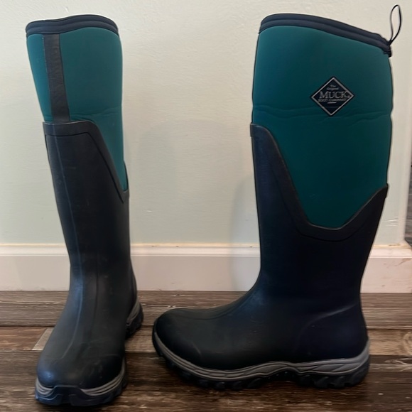 The Original Muck Boot Co Shoes - These are incredibly comfortable and have only been worn for one season